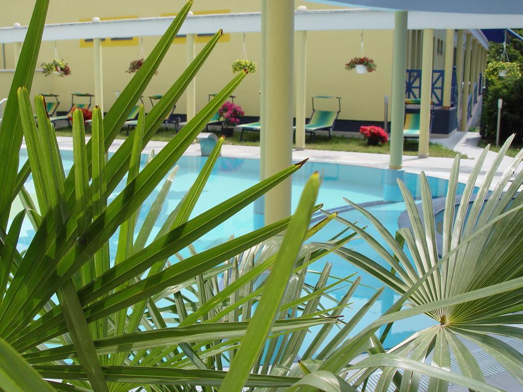 Hotel Rudolf Hajdúszoboszló Extérieur photo